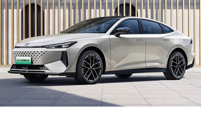 شانجان UNI-V iDD