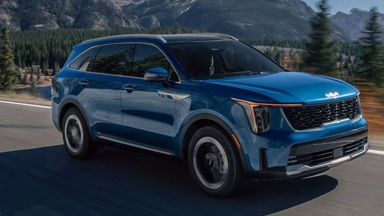 كيا سورينتو 2025 -2