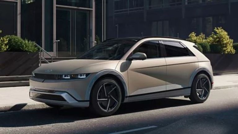 هيونداي أيونيك 5