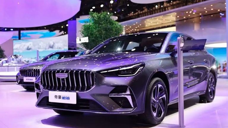 جيلي إمجراند i-HEV