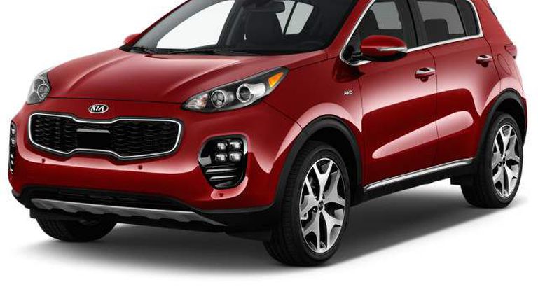 2018-kia-sportage-sx-turbo-fwd-angular-front-exterior-view_100621483_m