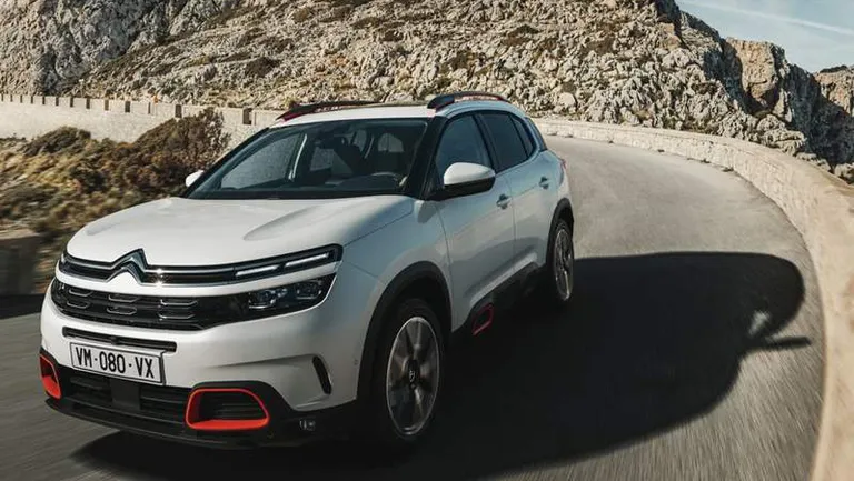 ستروين c5 اير كروس