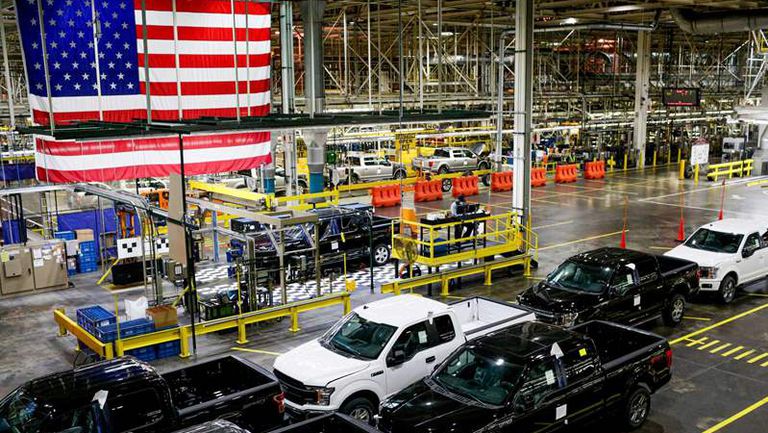 إغلاق مصنعين لفورد 3 مرات في يومين فقط بسبب إصابات كورونا  3