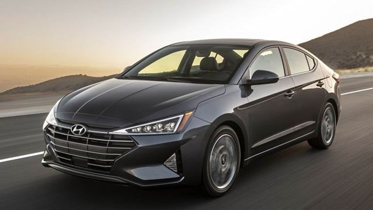 هيونداي إلنترا AD