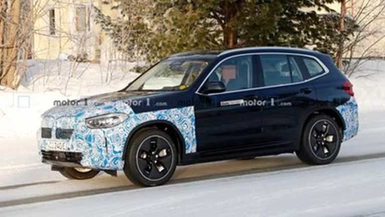 بي إم دبليو iX3 الكروس أوفر الكهربائية تستعد للانطلاق عالميًا  5
