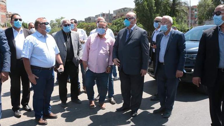 محافظ القاهرة في جولة بمدينة نصر