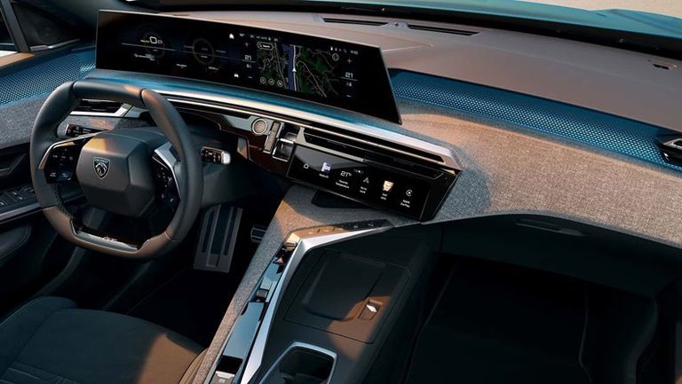 peugeot-e-3008-cockpit 2