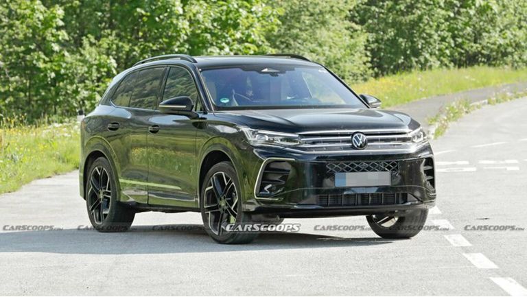 2024-VW-Tiguan-605-1-1024x683