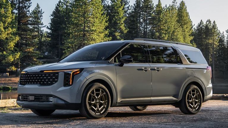 كيا كرنفال 2025 -1