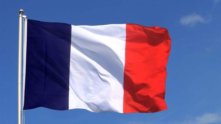 Drapeau-francais-990x743