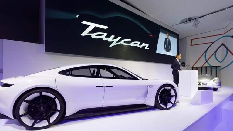 high_oliver_blume_porsche_taycan_porsche_356_ceremonial_opening_70_years_porsche_sportscar_2018_porsche_ag_0