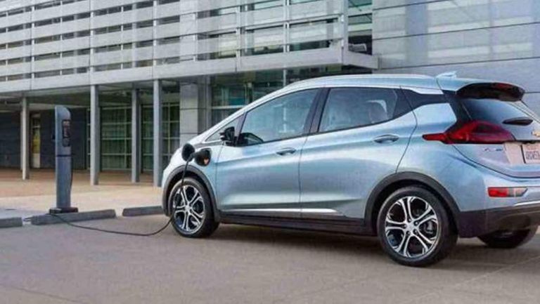 mm_gal_item_c2_631d.img_resize.img_stage._1fr