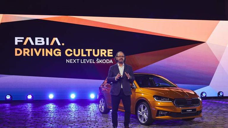 Oliver-Stefani-1440x778