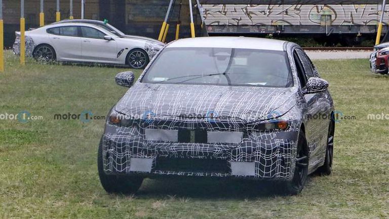 بي ام دبليو الفئة الخامسة