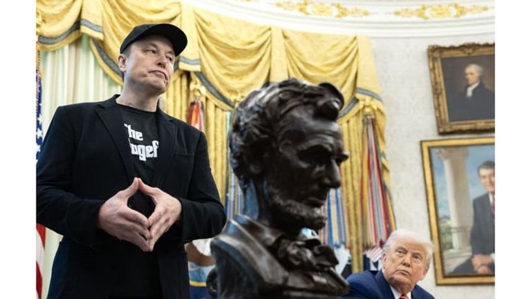 white-house-coverage-904136