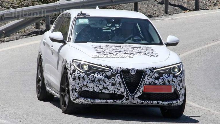 ألفا روميو ستيلفيو 2021