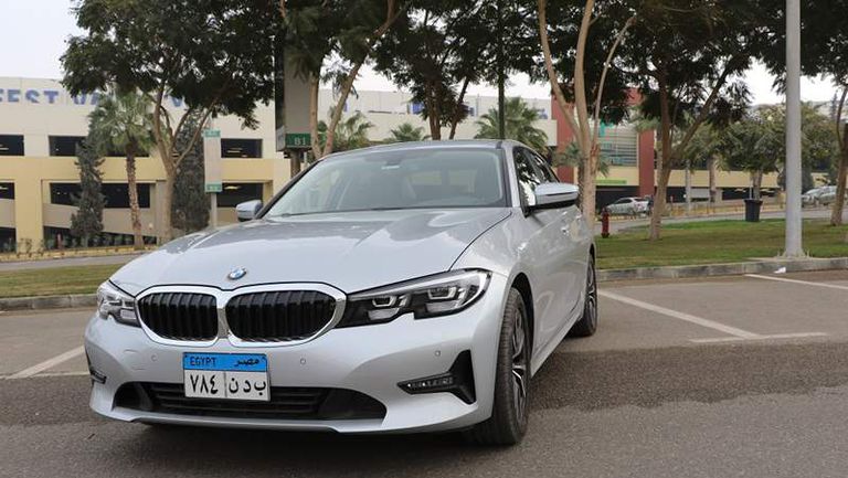 بى ام دبليو الفئة الثالثة