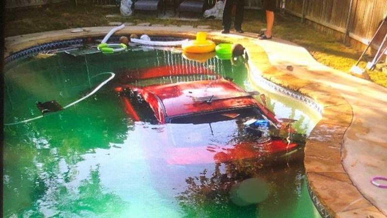 ميتسوبيشى لانسر