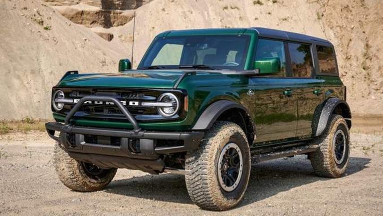 Ford-Bronco_4-door-2022-800-01_1