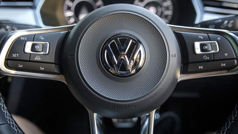 2018-Volkswagen-Arteon-6663