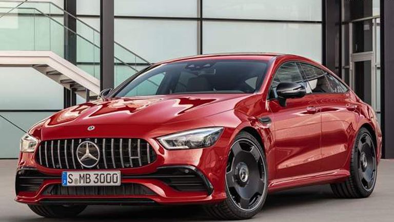 Mercedes-Benz-AMG_GT43_4-Door-2019-800-02