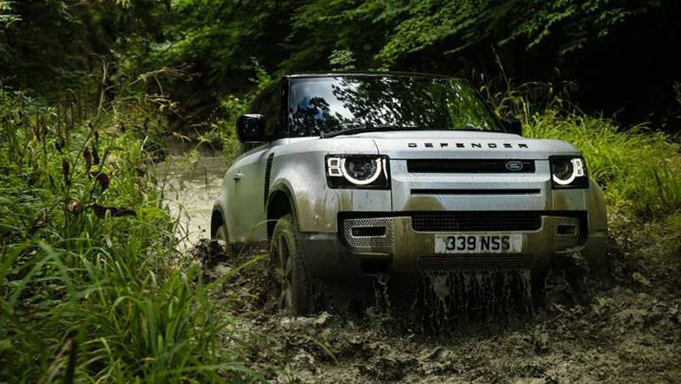 2021-land-rover-defender-90 (11)