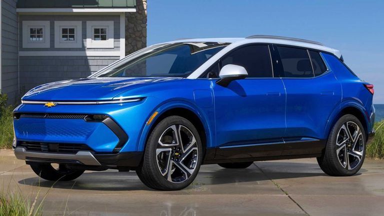 2024-chevrolet-equinox-ev-3lt-exterior