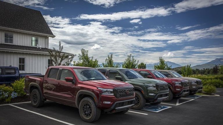 2022nissanfrontier-07-1663619779