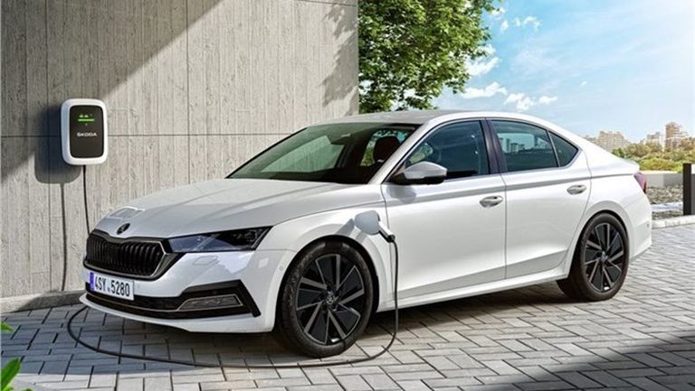 skoda-octavia-electrico-adelanto-202289983-1663917336_2