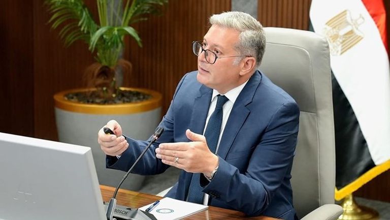 المهندس كريم فهمي وزير البترول