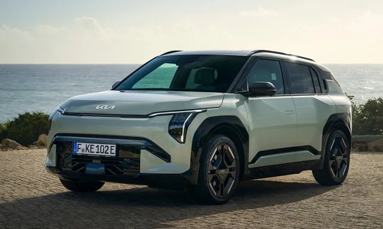 كيا EV3