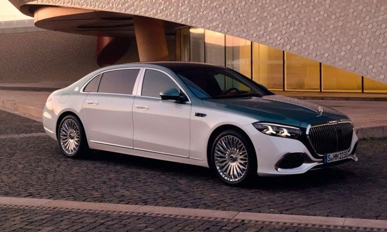 مرسيدس مايباخ إس-كلاس -1