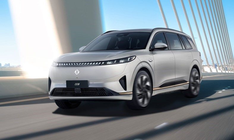 دونج فينج 008