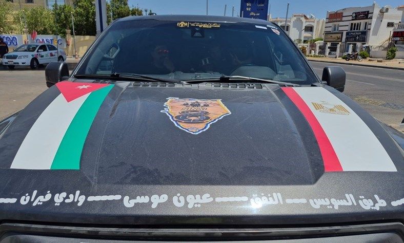 نادي السيارات (1)