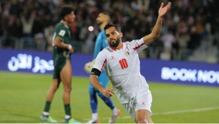 لاعب المنتخب الوطني لكرة القدم موسى التعمري - (تصوير: أمجد الطويل)