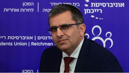 وزير الهجرة والاستيعاب الإسرائيلي أوفير سوفير - (أرشيفية)