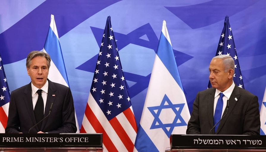 رئيس الوزراء الإسرائيلي بنيامين نتنياهو ووزير الخارجية الأميركي أنتوني بلينكن  - (أرشيفية)