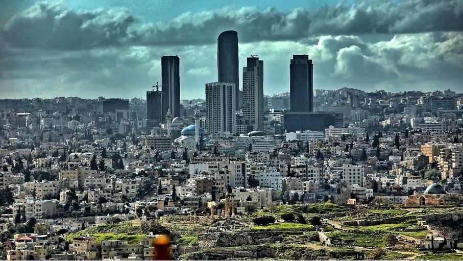 الأرصاد: منخفض جوي ضحل يؤثر على المملكة الأحد وتهطل الامطار بين الحين والآخر في المناطق الشمالية والوسطى قد يصحبها الرعد أحيانا في الشمال #عاجل 