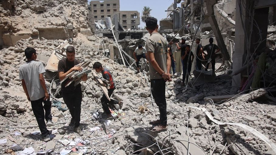 عراقيل الاحتلال تعرض العمليات الإنسانية في قطاع غزة للخطر