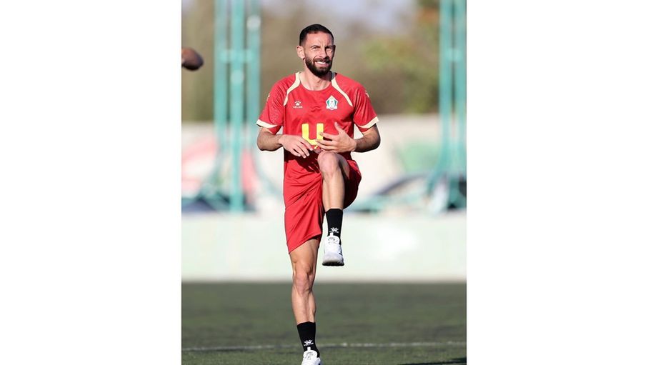 https://alghad.com/Section-180/%D8%A7%D9%84%D8%B1%D9%8A%D8%A7%D8%B6%D8%A9/%D9%81%D8%B1%D8%A7%D8%B3-%D8%B4%D9%84%D8%A8%D8%A7%D9%8A%D8%A9-%D9%8A%D8%AA%D8%B5%D8%AF%D9%89-%D9%84%D9%80-%D8%B3%D9%87%D8%A7%D9%85-%D8%A7%D9%84%D9%85%D9%86%D8%AA%D9%82%D8%AF%D9%8A%D9%86-%D8%A7%D9%84%D9%84%D8%A7%D8%B0%D8%B9%D8%A9-%D8%A8%D8%A7%D9%84%D8%A3%D8%B1%D9%82%D8%A7%D9%85-%D9%88%D8%A7%D9%84%D8%AD%D9%82%D8%A7%D8%A6%D9%82-%D8%A7%D9%84%D9%81%D9%86%D9%8A%D8%A9-2035786
