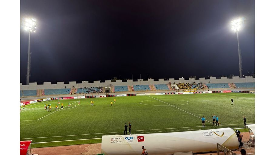 عطل فني يوقف مباراة الحسين والوحدات بدرع الاتحاد...