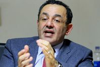 عمرو الشوبكي: قانون الدعاية الانتخابية "ديكور"