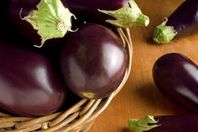 الباذنجان يساعد الكلى في طرد السموم