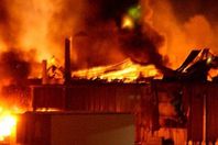 كارثة.. تفاصيل انفجار مستودع أنابيب بالبراجيل