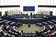 "المجلس الأوروبي"يدعو زعماء أوروبا لمواجهة "ترامب"