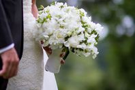 "أول عروسة مصرية بدون ميك أب".. تخطف قلوب رواد الفيس بوك