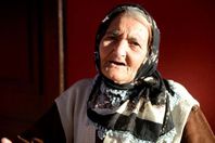 المعمرة التركية عائشة غل شاهين