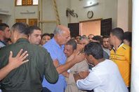 جانب من مشهد الجنازة