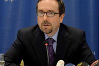 السفير الأمريكي جون باس