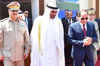 السيسى أثناء افتتاح قاعدة محمد نجيب